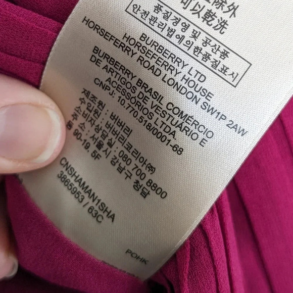 Burberry London Pleated V-neck Dress. - Picture 10 of 10